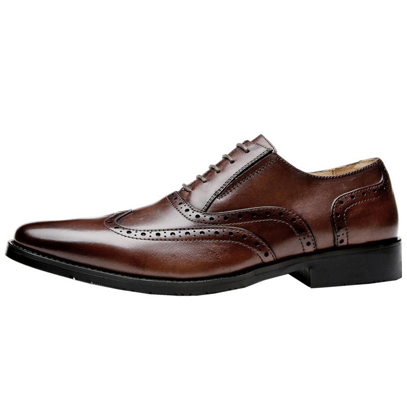 Menns Brogue Carved Dress Sko Cow Leather 5-eyelet Pustende - Svart